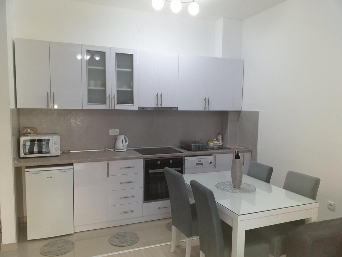 Renome Apartmani Banja Koviljača エクステリア 写真