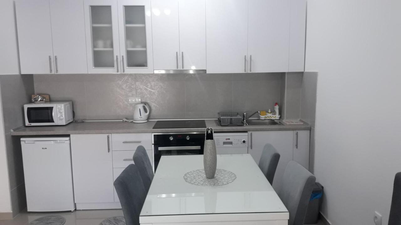 Renome Apartmani Banja Koviljača エクステリア 写真