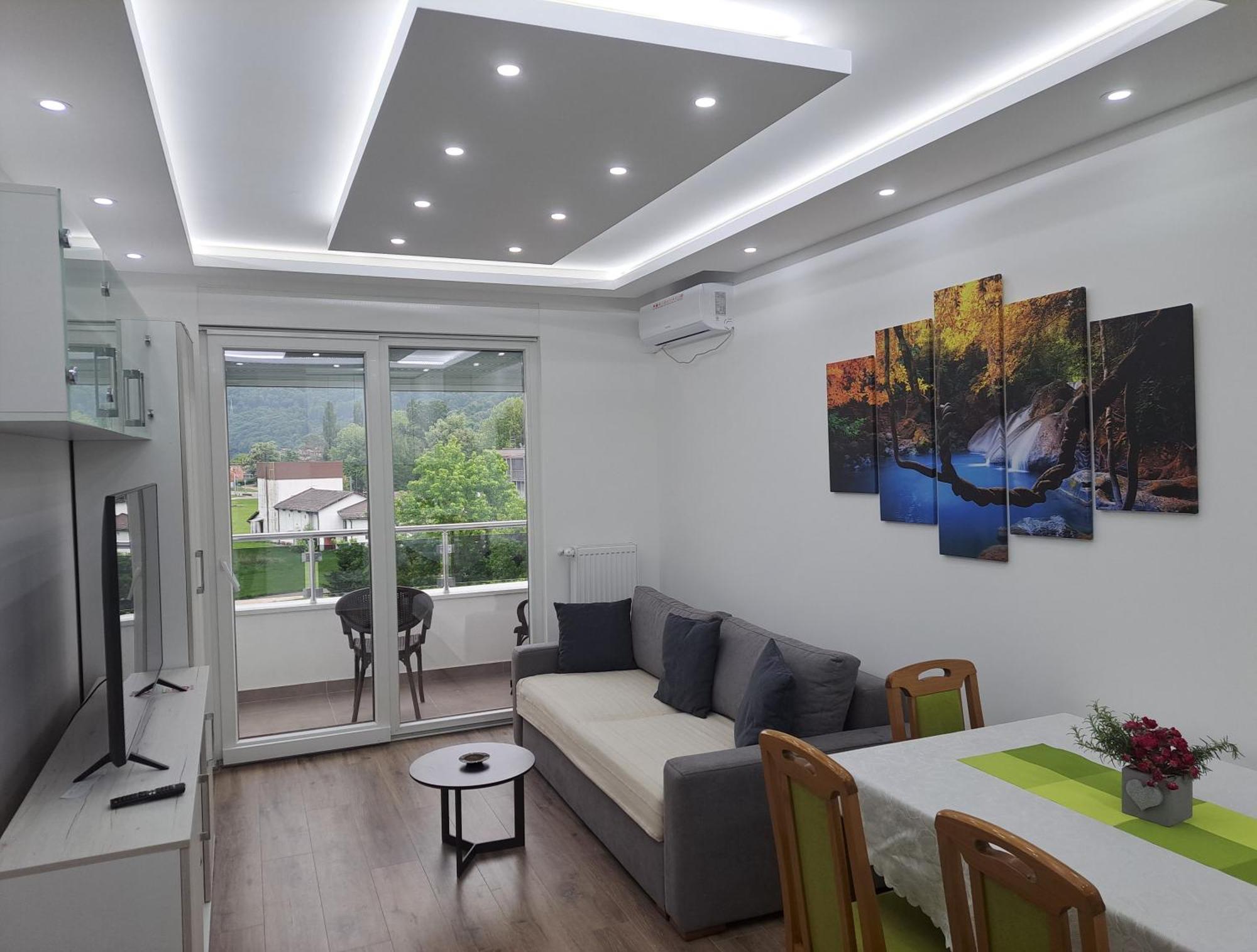 Renome Apartmani Banja Koviljača エクステリア 写真