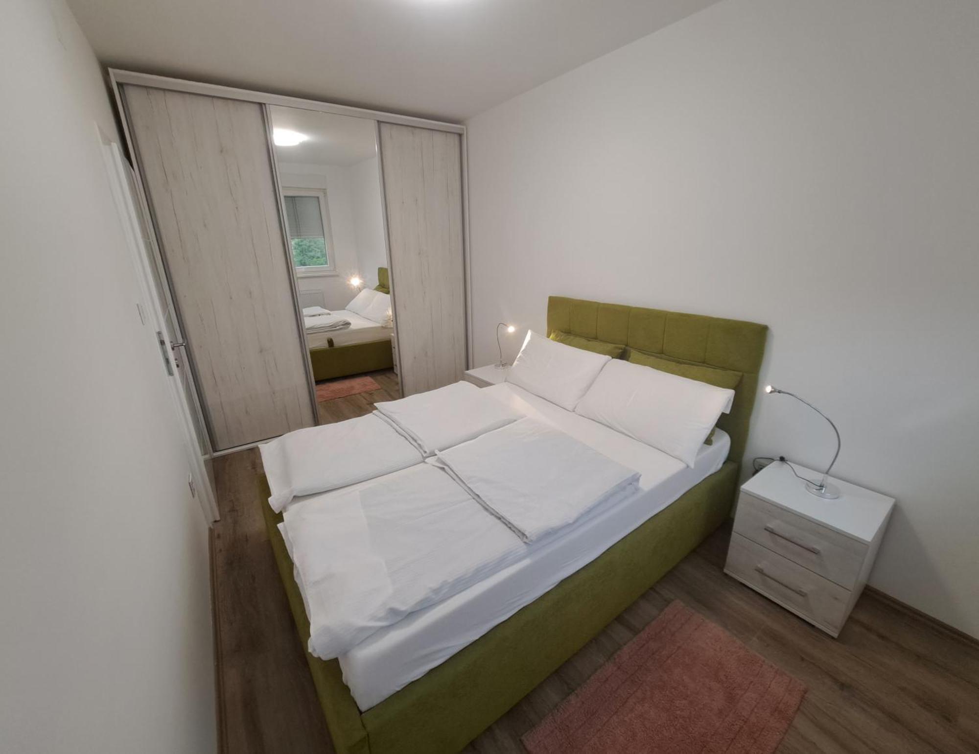 Renome Apartmani Banja Koviljača エクステリア 写真