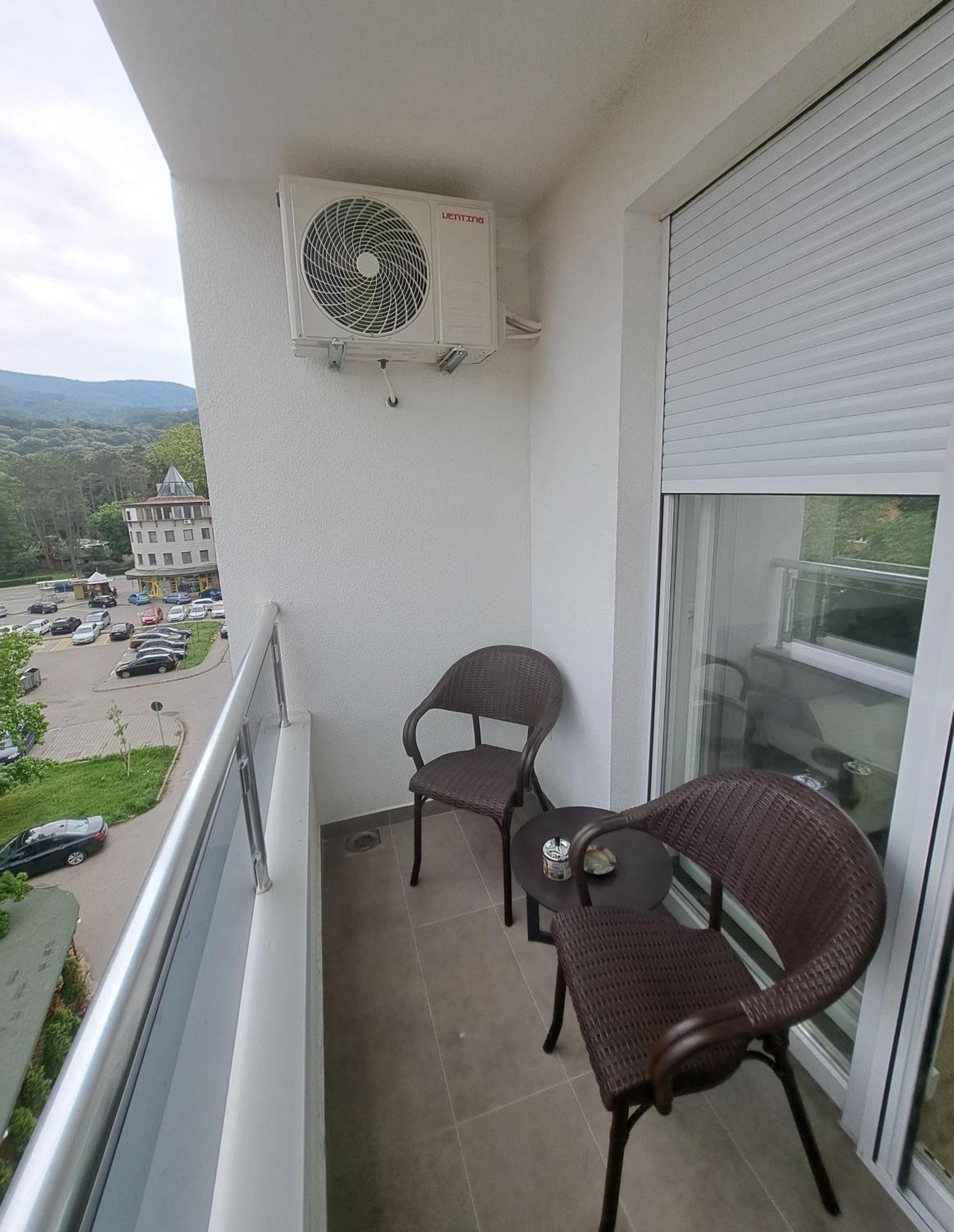 Renome Apartmani Banja Koviljača エクステリア 写真