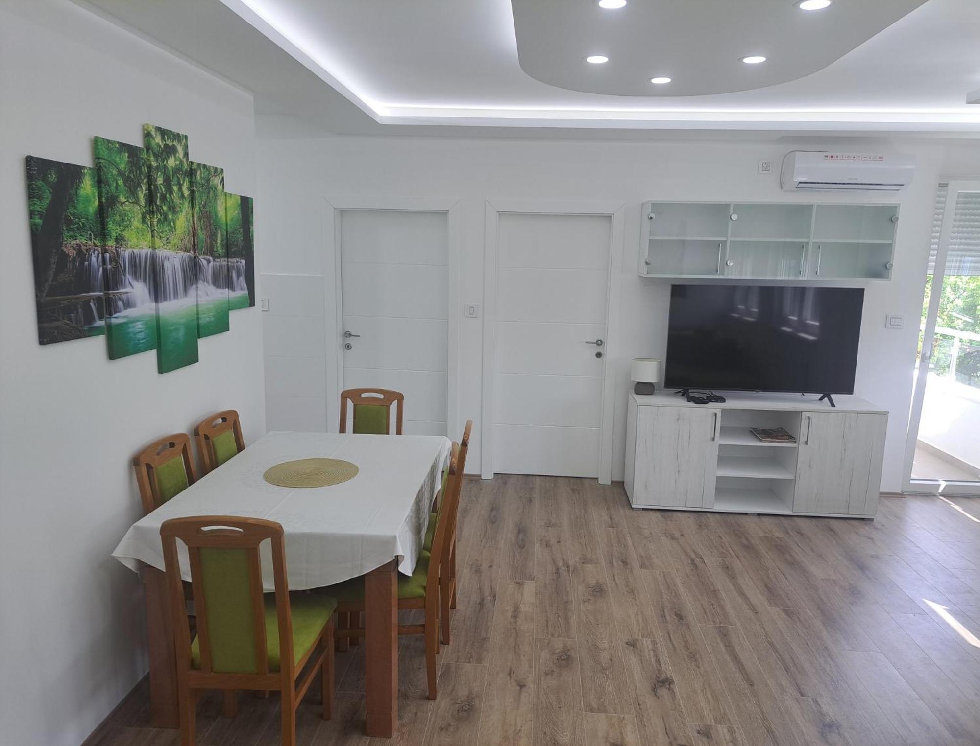 Renome Apartmani Banja Koviljača エクステリア 写真