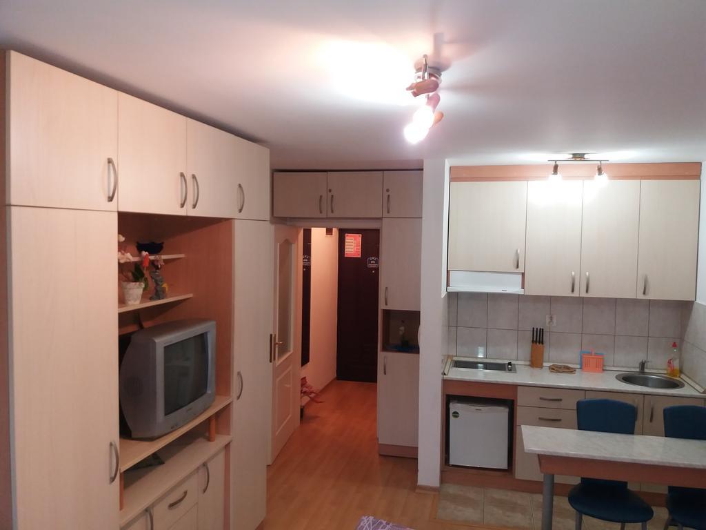 Renome Apartmani Banja Koviljača エクステリア 写真